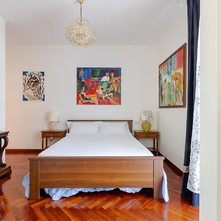 Casa Bianca 1 *