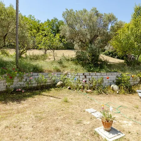 Casa Bianca 1 *