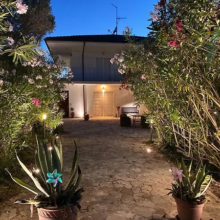Casa Bianca 1 *